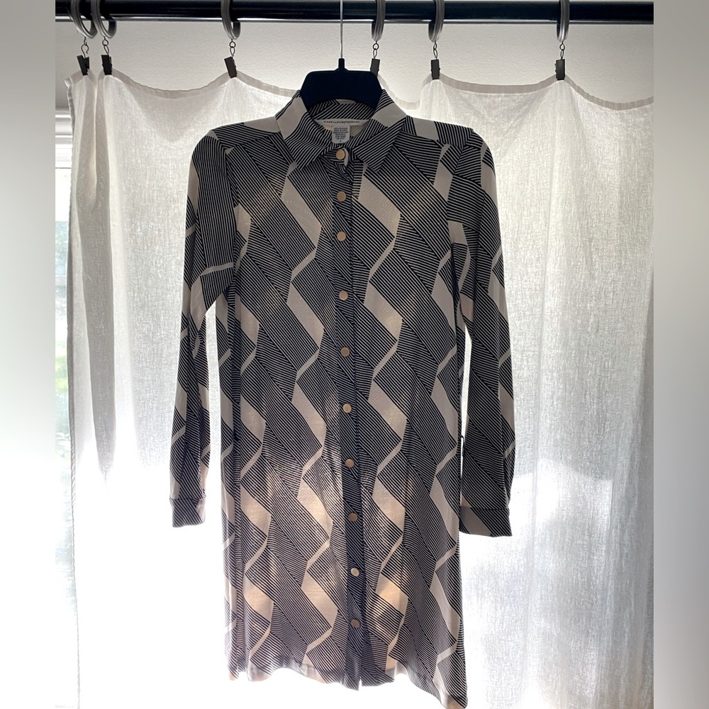 Diane Von Furstenberg Silk Knit Shirt Dress black/cream geo print